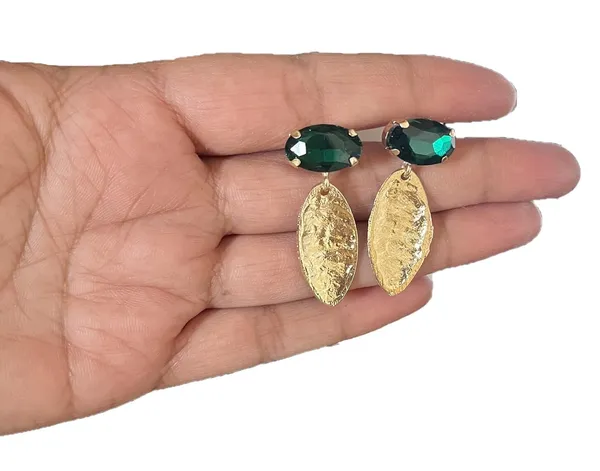 Gold_Green_Stone_Stainless_Steel_Necklace__And__Earrings_Set_For_Women