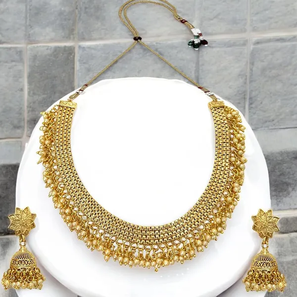 Gold_Brass_Traditional_Pearl_Choker_Necklace_Set_For_Women