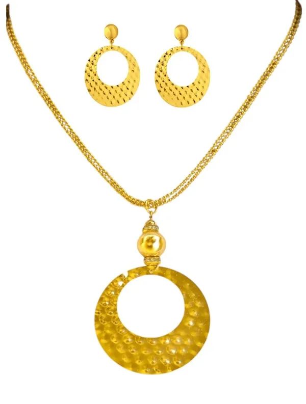 Gold_Alloy_Hammered_Chunky_Chain_Necklace_And_Earrings_Set_For_Women_Pack_Of_3