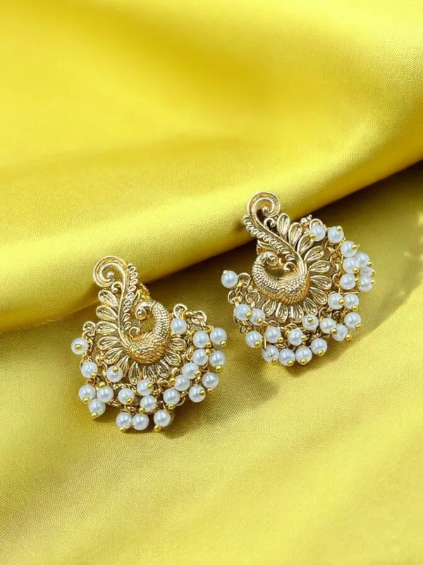 Gold_Brass_Peacock_Pearl_Temple_Necklace_Set_For_Women