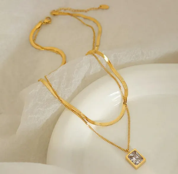 Gold_Stainless_Steel_Double_Layer_Pendant_Necklace_For_Women