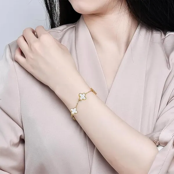 Gold_Stainless_Steel_Clover_Chain_Bracelet_For_Women