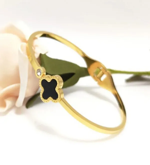 Black_Gold_Stainless_Steel_Clover_Openable_Kada_Bracelet_For_Women