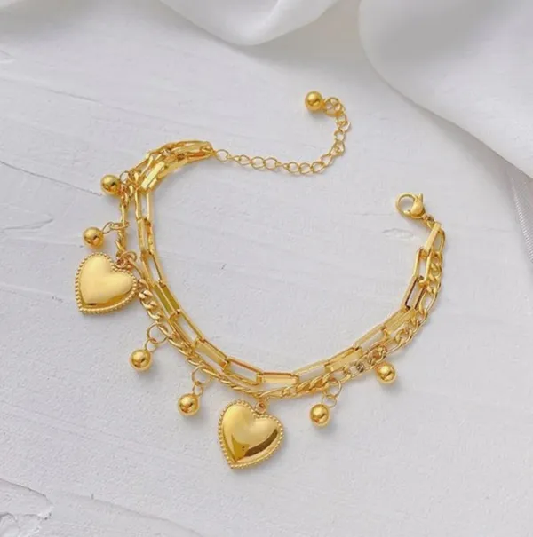 Gold_Stainless_Steel_Heart_Charm_Chain_Bracelet_For_Women