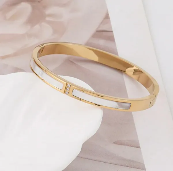 Gold_Stainless_Steel_Cz_Crystal_Stone_Openable_Cuff_Bracelet_For_Women