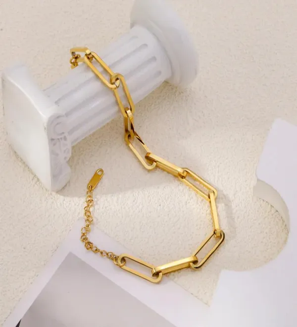 Gold_Stainless_Steel_Openable_Interlocked_Cuff_Bracelet_For_Women