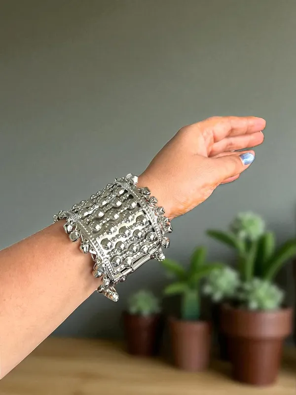 Silver_Alloy_Oxidised_Ghungroo_Beaded_Kada_Bangles_Set_For_Women_Pack_Of_2