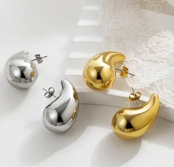 Gold_Silver_Alloy_Chunky_Dome_Twisted_Hoop_Earrings_Set_For_Women_Pack_Of_2
