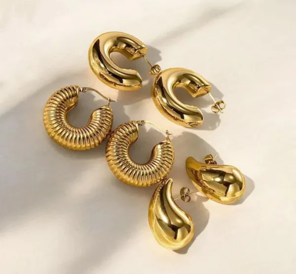 Gold_Silver_Brass_Chunky_Dome_Twisted_Hoop_Earrings_Set_For_Women_Pack_Of_2