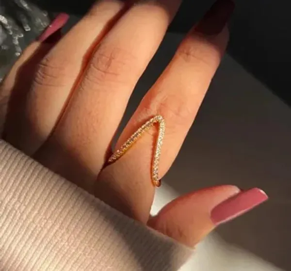 Gold_Stainless_Steel_AntiTarnish_Adjustable_Finger_Ring_For_Women
