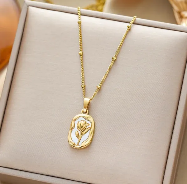 Gold_Stainless_Steel_AntiTarnish_Pendant_Necklace_For_Women