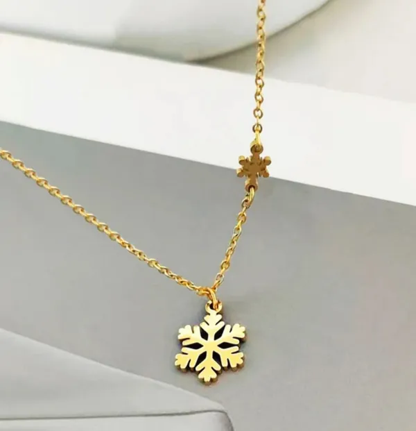 Gold_Stainless_Steel_AntiTarnish_Pendant_Necklace_For_Women