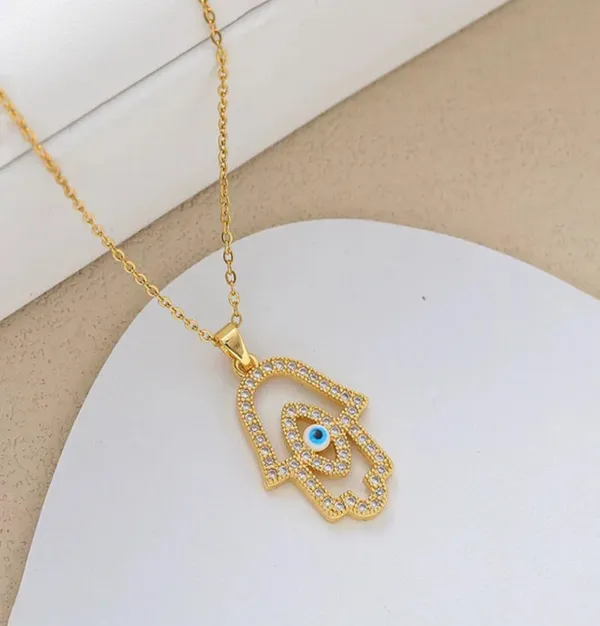 Gold_Stainless_Steel_AntiTarnish_Pendant_Necklace_For_Women