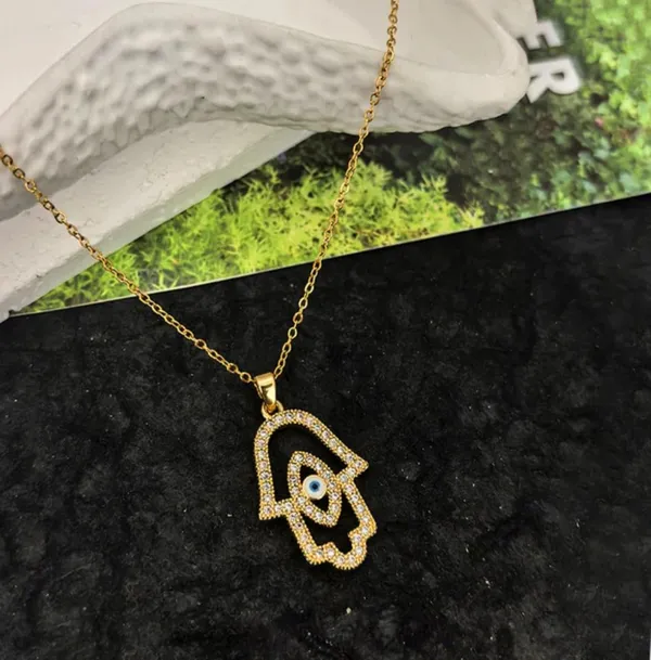 Gold_Stainless_Steel_AntiTarnish_Pendant_Necklace_For_Women