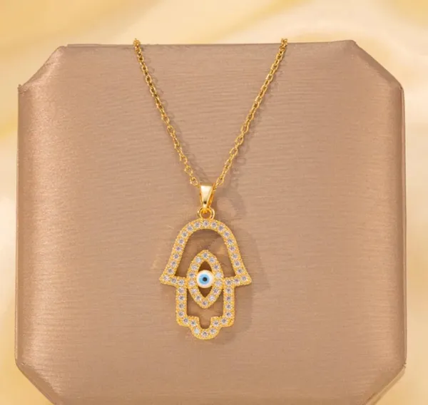 Gold_Stainless_Steel_AntiTarnish_Pendant_Necklace_For_Women