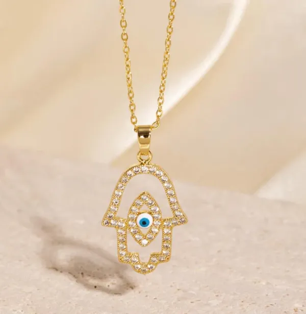 Gold_Stainless_Steel_AntiTarnish_Pendant_Necklace_For_Women