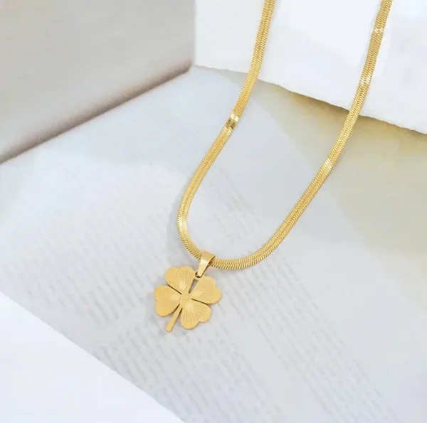 Gold_Stainless_Steel_Adjustable_Pendant_Necklace_For_Women