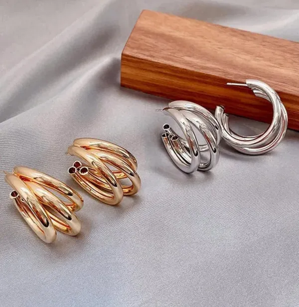 Silver_Stainless_Steel_Chunky_Twisted_Hoop_Earrings_Set_For_Women_Pack_Of_2
