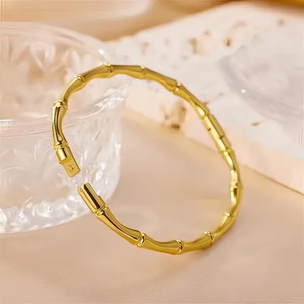Gold_Stainless_Steel_AntiTarnish_Bamboo_Design_Bracelet_For_Women