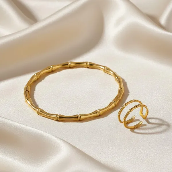 Gold_Stainless_Steel_AntiTarnish_Bamboo_Design_Bracelet_For_Women