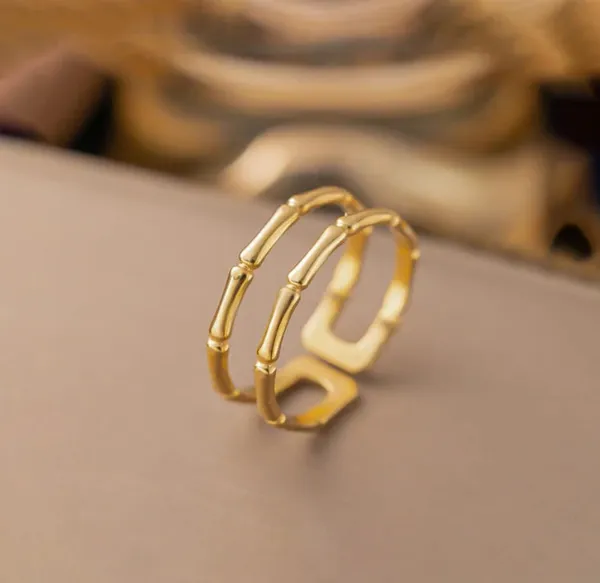 Gold_Stainless_Steel_AntiTarnish_Bamboo_Design_Bracelet_For_Women