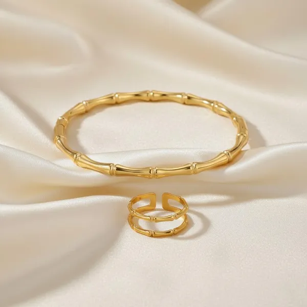 Gold_Stainless_Steel_AntiTarnish_Bamboo_Design_Bracelet_For_Women
