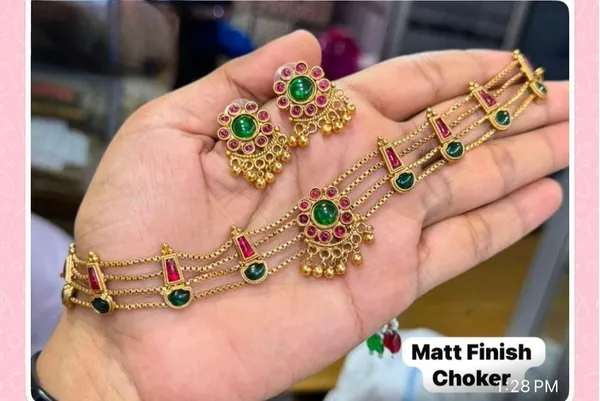 Gold_Brass_Stone_Layered_Temple_Necklace_Set_For_Women