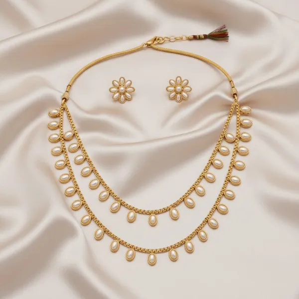 Gold_Alloy_Green_Stone_Layered_Necklace_Set_For_Women