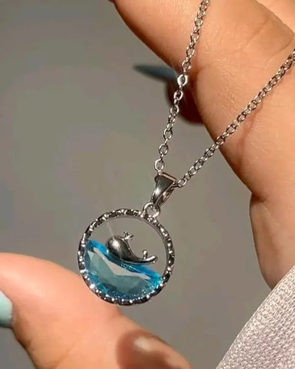 Silver_Stainless_Steel_Dolphin_Pendant_Necklace_For_Women