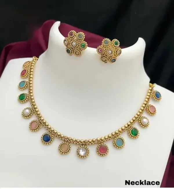 Multicolor_Brass_Ethnic_Stone_Necklace_Set_For_Women