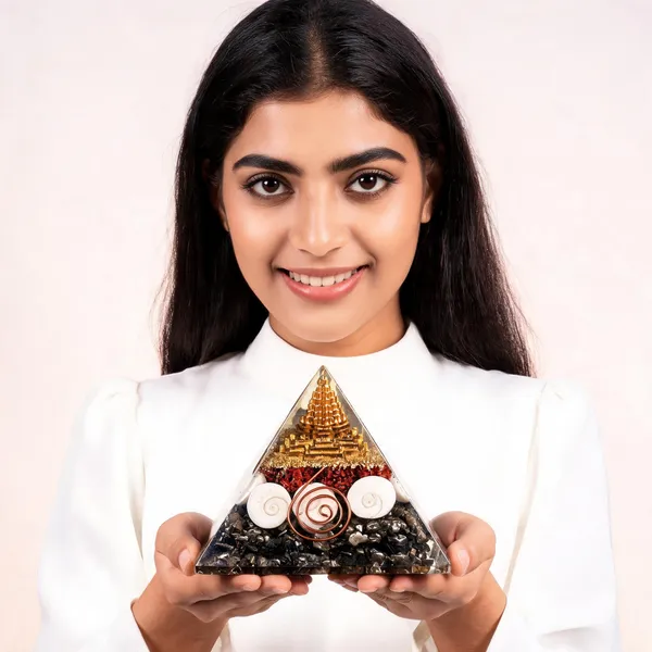 Pyramid_Money_Magnet_Pyrite_For_Home_&_Office_|_Crystal_Vastu_Pyramid_With_Shree_Yantra,_Rudraksha_&_Gomti_Chakra_|_Wealth,_Prosperity,_Positive_Energy,_Feng_Shui_DÃ©cor_&_Meditation_Gift