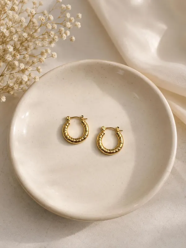 Golden_Anti-Tarnish_Steel_Ribbed_Textured_Hoop_Earrings_For_Women