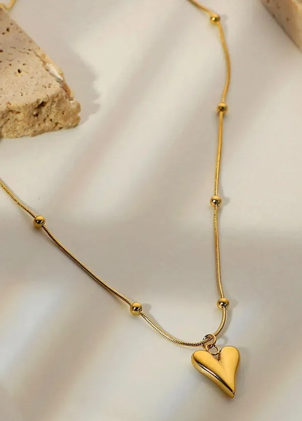 Golden_Anti-Tarnish_Steel_Heart_Pendant_Beaded_Chain_Necklace_For_Women