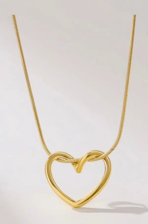 Golden_Anti-Tarnish_Steel_Open_Heart_Pendant_Snake_Chain_Necklace_For_Women