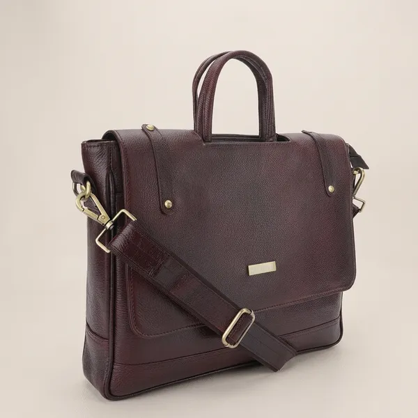 Brown_Leather_Laptop_Bag_For_Men_And_Women