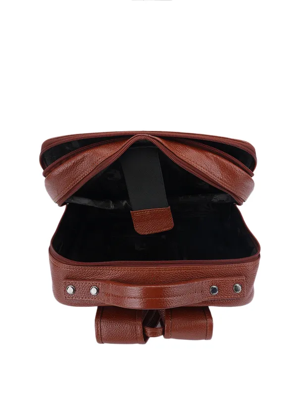 Tan_Leather_Backpack_For_Men_And_Women