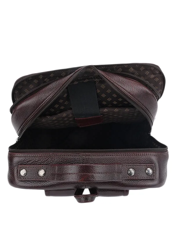 Brown_Leather_Backpack_For_Men_And_Women
