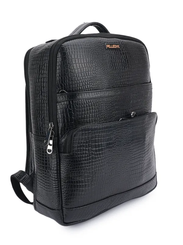 Black_Leather_Backpack_For_Men_And_Women