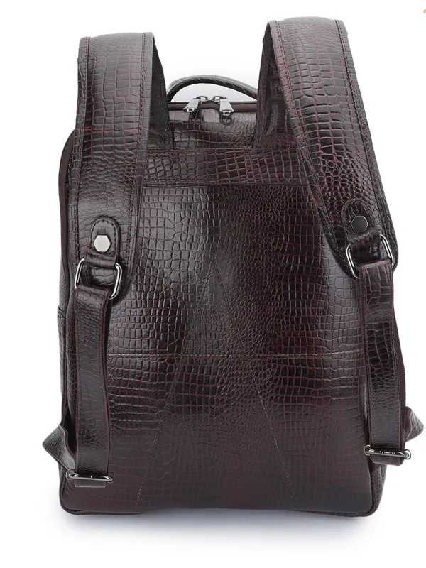 Brown_Leather_Backpack_For_Men_And_Women