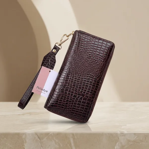 Brown_Leather_Zip_Wallet_For_Women