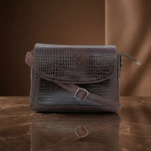 Black_Leather_Slim_Sling_Side_Bag_For_Women
