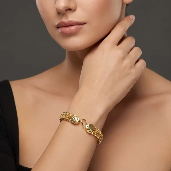 Gold__Bracelet_For_Women