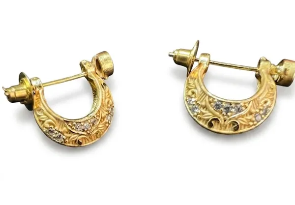 Premium_One_Gram_Gold_Plated_Kundal_05_Earrings_for_Ladies_and_Girls_|Daily_Wear_|_Bablu_Bhai_Jewels