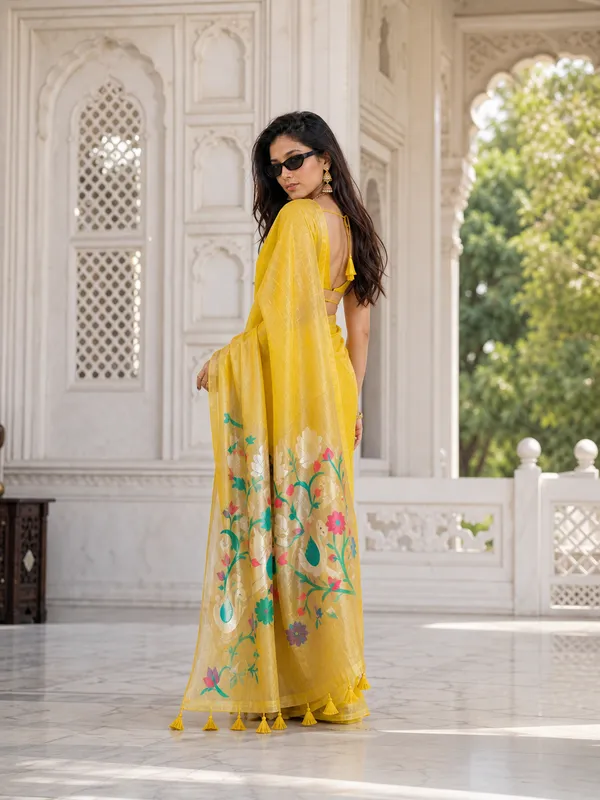 The_Golden_Aviary_Saree