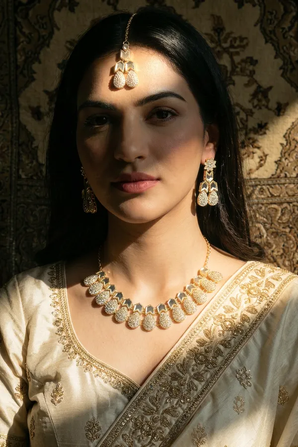 Prism_Arc_Necklace_Set