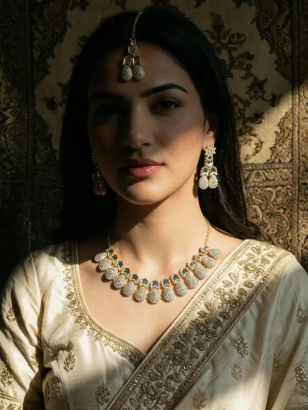 Prism_Arc_Necklace_Set