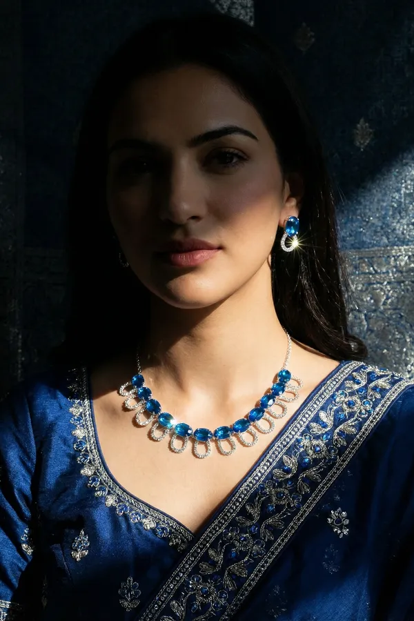 Sapphire_Loop_Necklace_Set