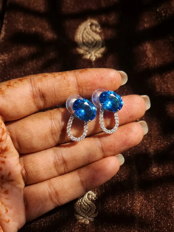 Sapphire_Loop_Necklace_Set