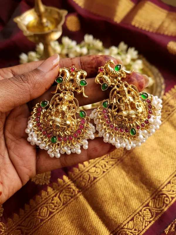 Temple_Lakshmi_Bridal_Set