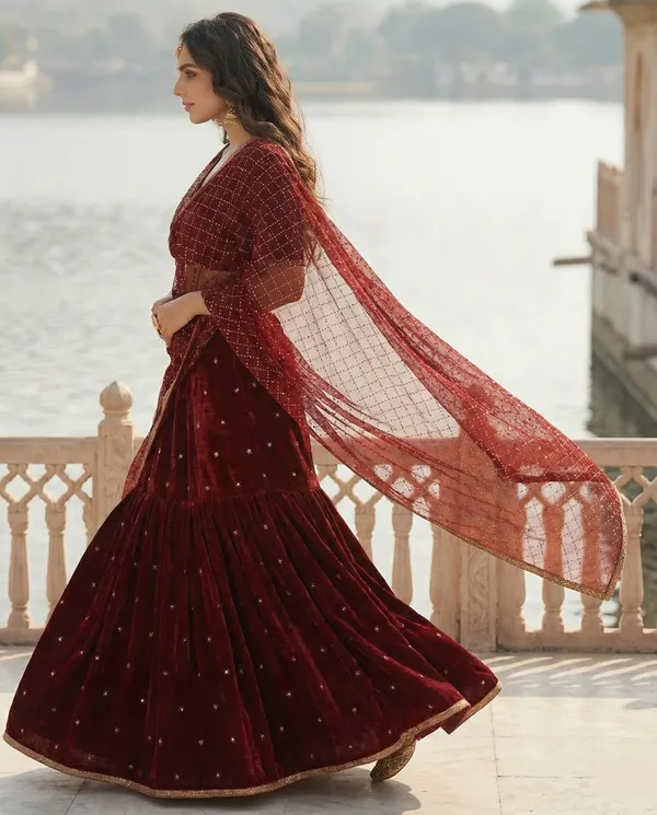 Rangmahal_Velvet_Lehenga